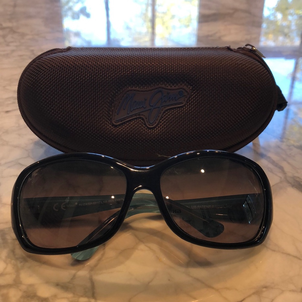 MAUI JIM SUNGLASS
